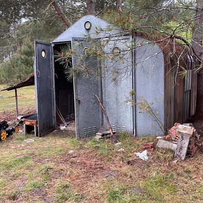 Démolition déblaient d’un garage à Peyrehorade 40 Landes