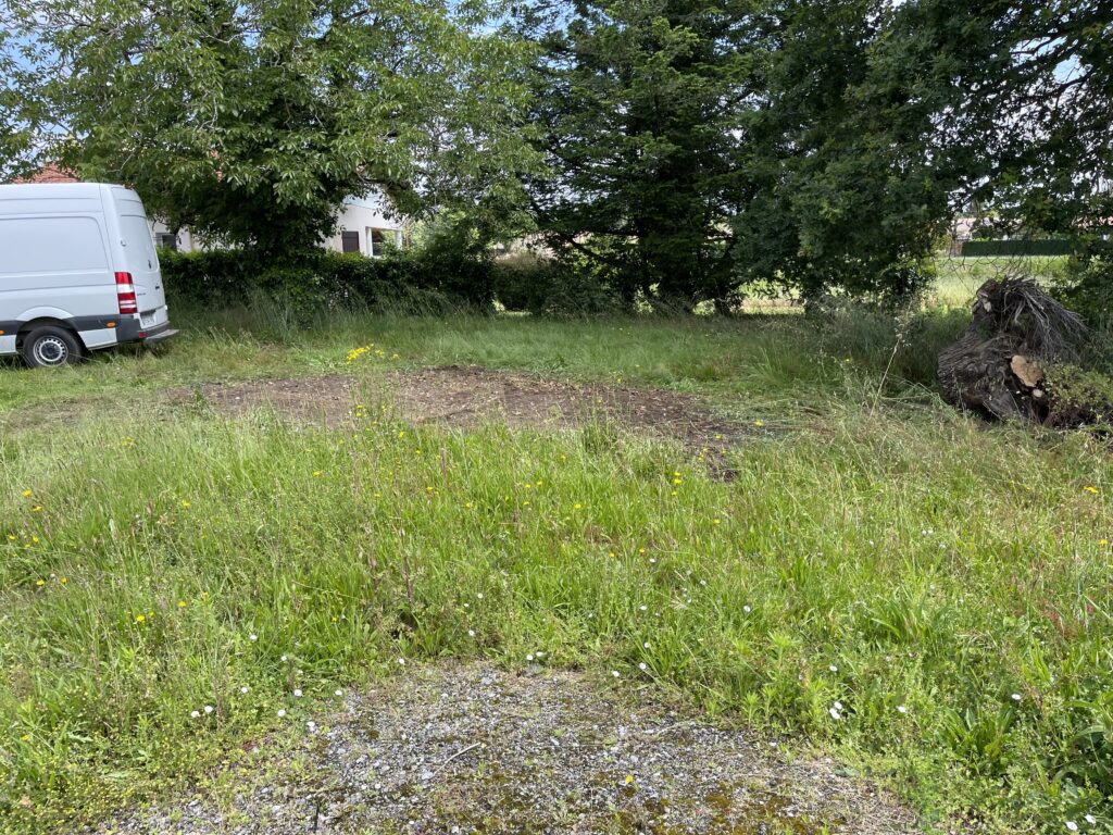 Déblaiement d’un débarras sauvage à  Saint-Vincent-de-Paul à côté de Dax